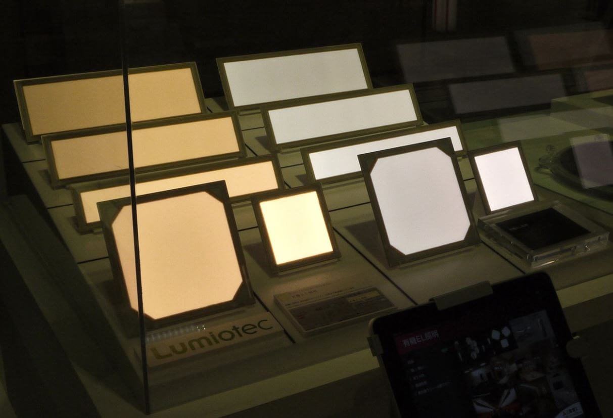 OLED