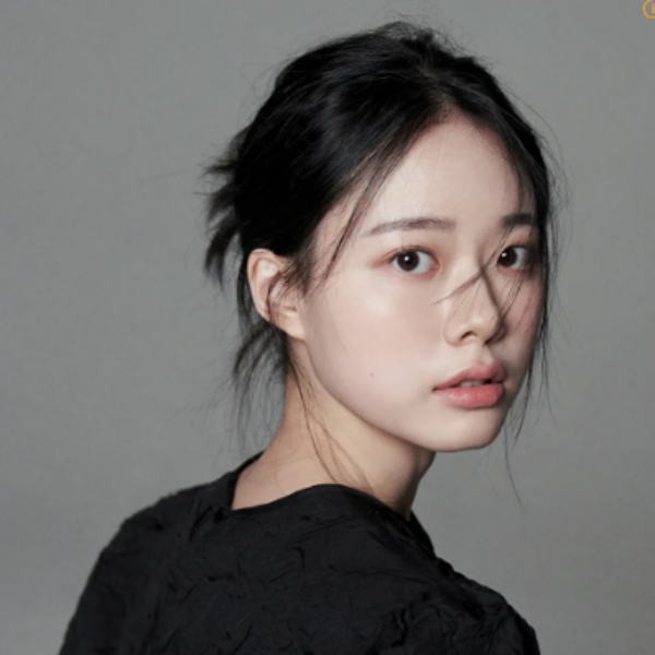 하이파이브 이재인