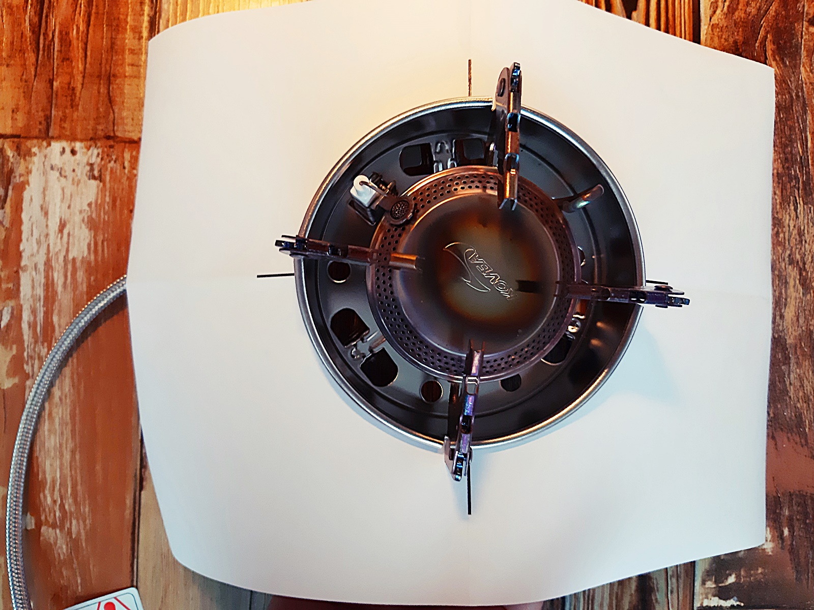 버너홀 종이 맞춰보기 위에서