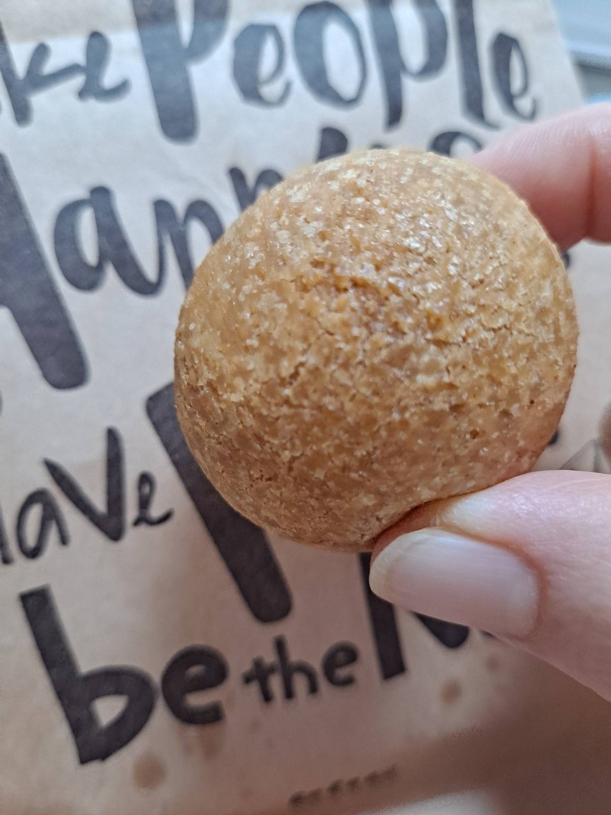 리뷰 치즈볼 사이즈