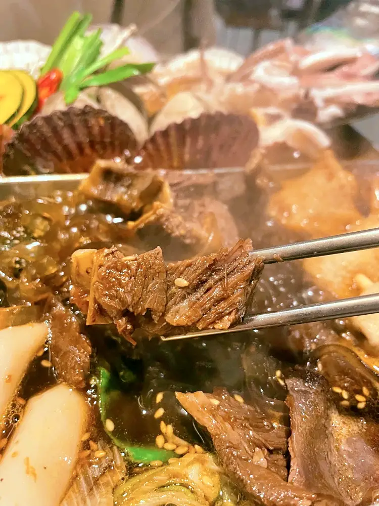 투데이 맛있는 메뉴 여름 보양식 시원한 조개찜과 달콤한 갈비찜의 환상적인 궁합 조갈찜 맛있는 식당 추천 부산 해운대 맛집