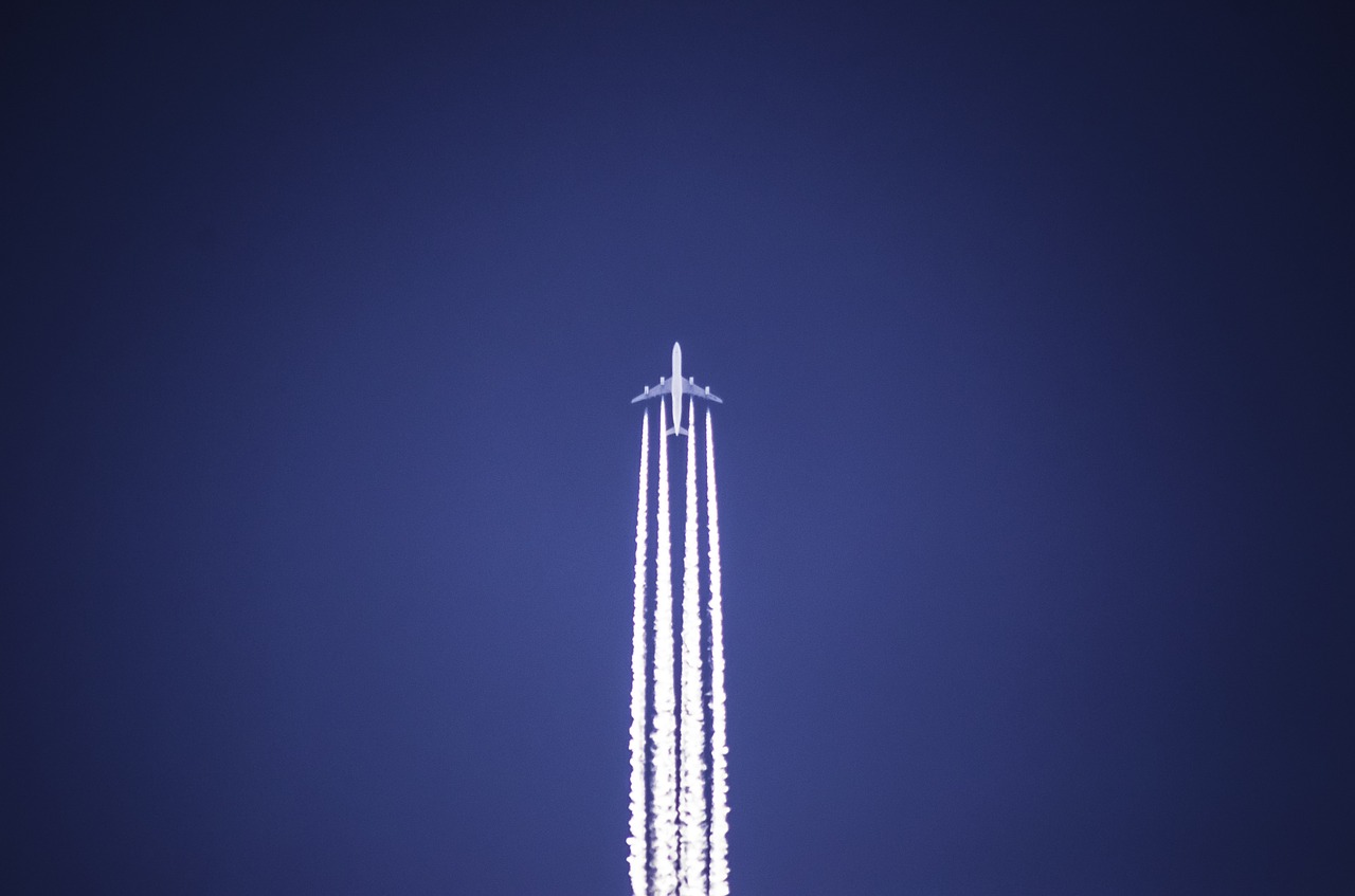 비행기 이미지(줄간격 섬네일)