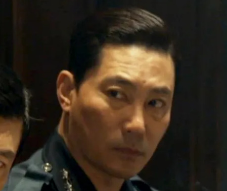 알트태그-허삼수 역의 홍서준 배우