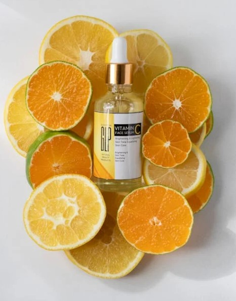 다크스팟 세럼 완전 분석! 기미&middot;잡티&middot;색소침착 한 번에 잡는 방법