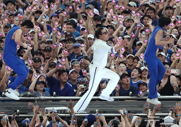 싸이 흠뻑쇼 2025 일정 및 장소