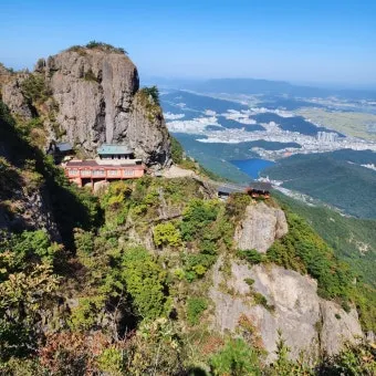 경북 구미 금오산 정상 약사암 등산코스 및 풍경 안내_29