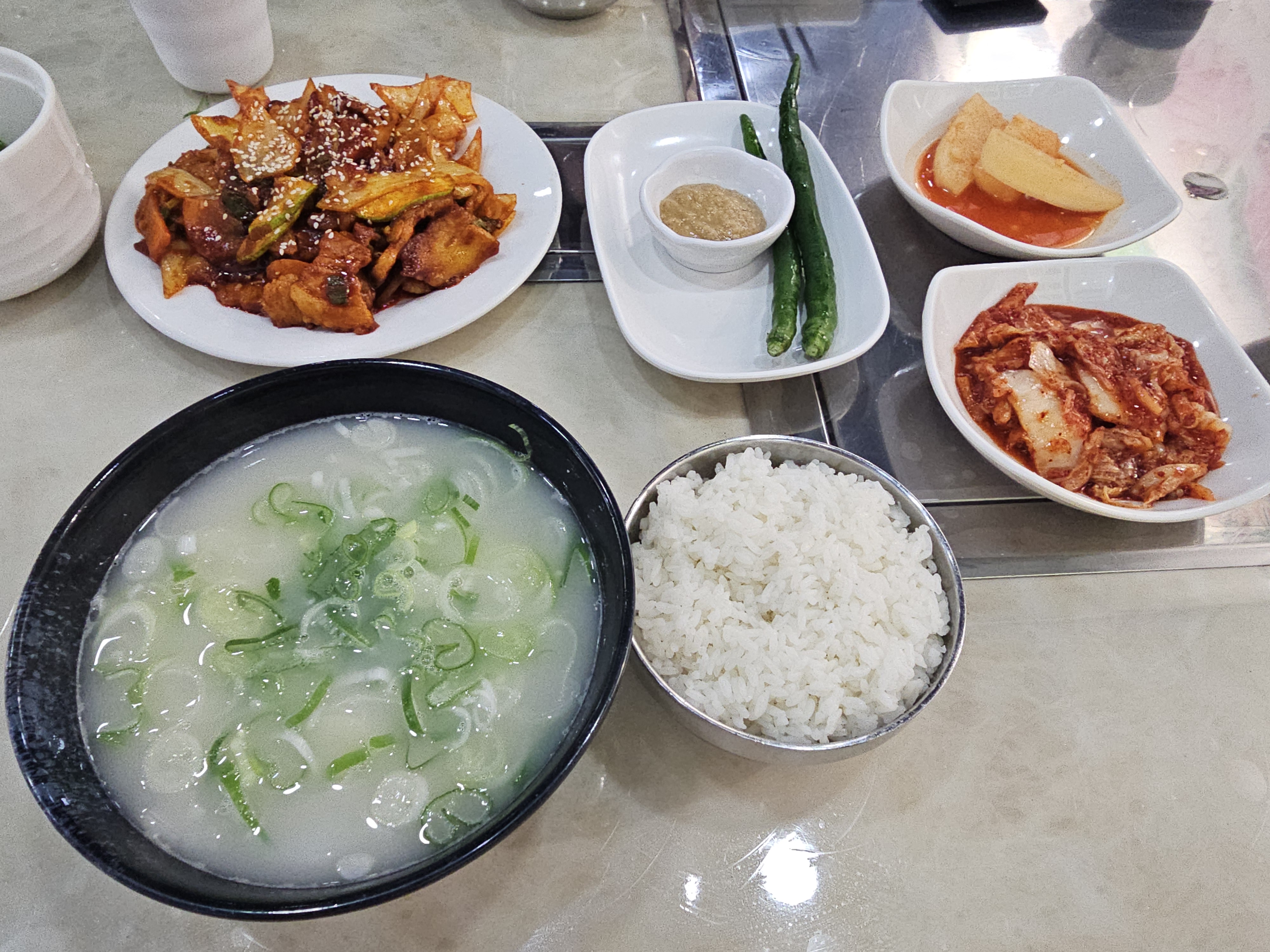 김춘복설렁탕 설렁탕 내돈내먹