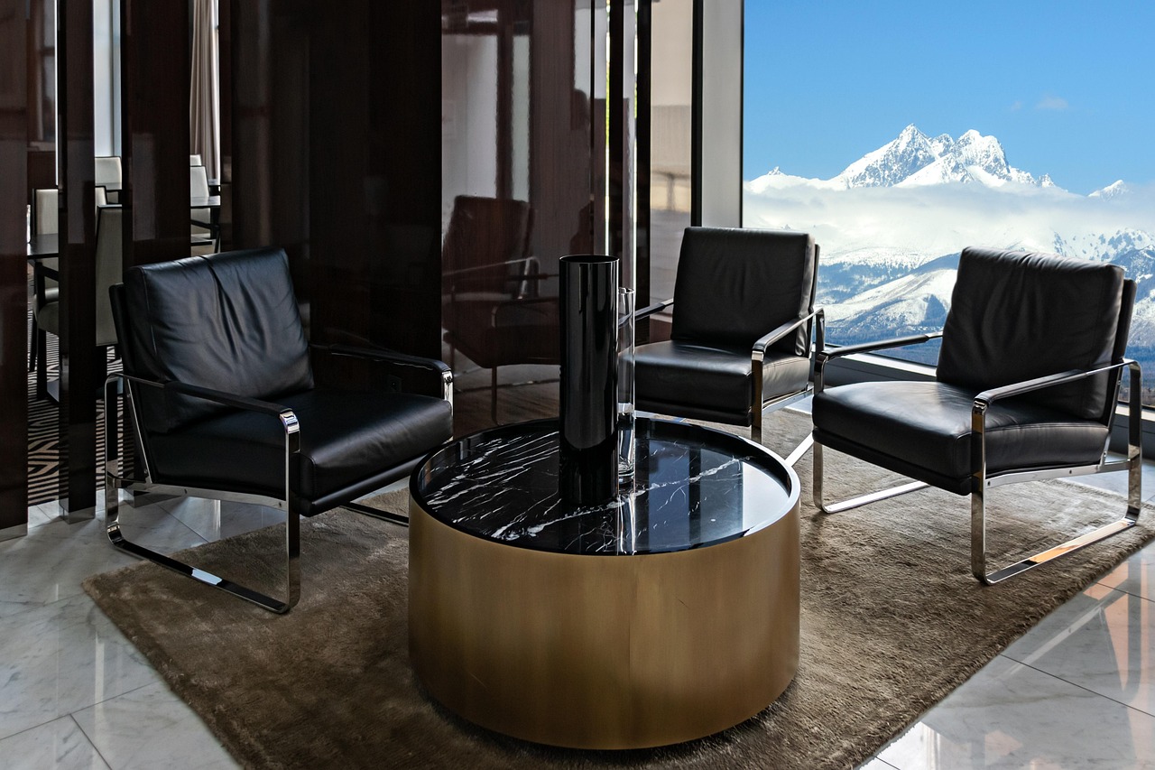 luxury hotel exterior in winter season 관련 사진