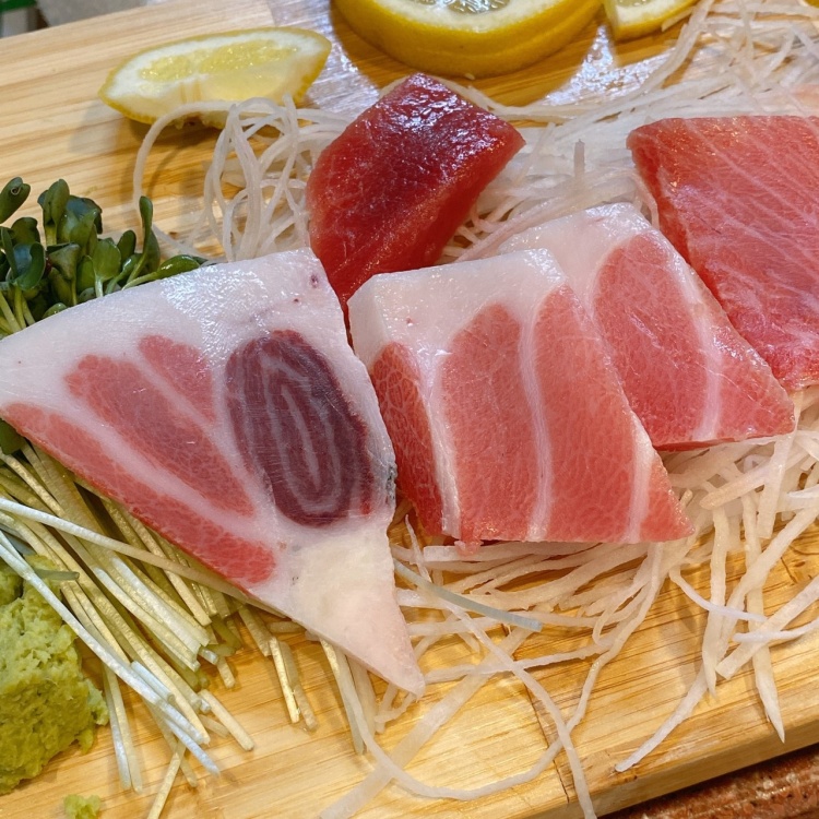 풍문으로 들었소 무한리필 뱃살 가마도로 배꼽살 참다랑어 참치회 맛있는 횟집 홍대 연남동 맛집 추천