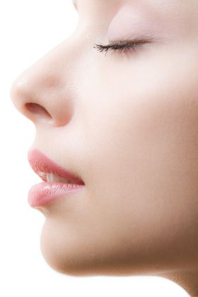 피부 하얘지는법