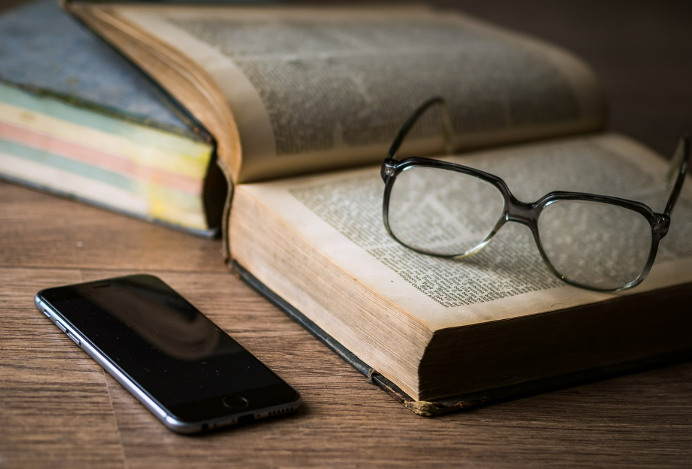 직장인 안경 관련이미지