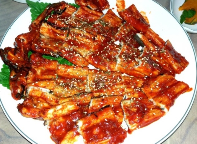 한국인의밥상-고성-갯장어-군령포하모자연산횟집-여름바다가약이다-보양생선