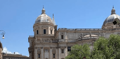 산타마리아 마조레 대성전 가는길