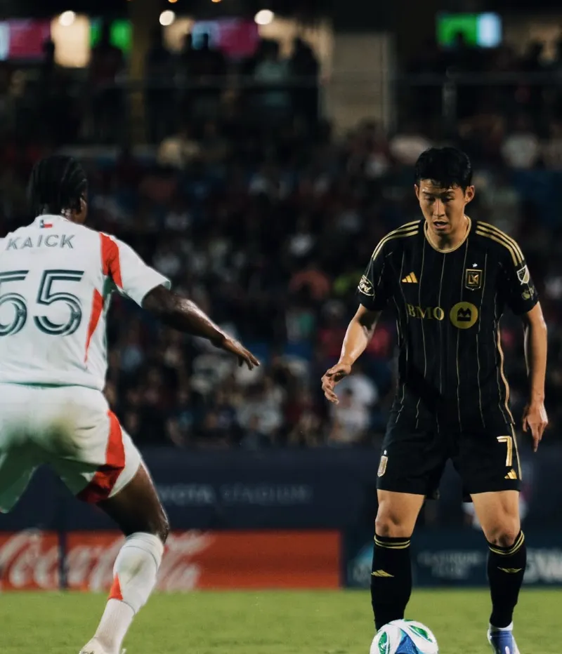 손흥민 메시, 손흥민 MLS, 손흥민 메시 비교, 손흥민 LAFC, 손흥민 홈 데뷔전, 손흥민 프리킥 골, 메시 MLS 이적, 손흥민 이적료, 돈 가버 손흥민, LAFC 손흥민 효과, MLS 시즌 패스 할인, 애플TV MLS 중계, LA 한인타운 손흥민, 손흥민 유니폼, 손흥민 메시 연봉 비교, 손흥민 메시 이적료 비교분석