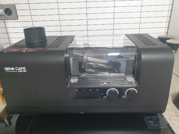 제네카페 로스터기 CBR-301 로스팅 도전기: 첫 로스팅의 기억