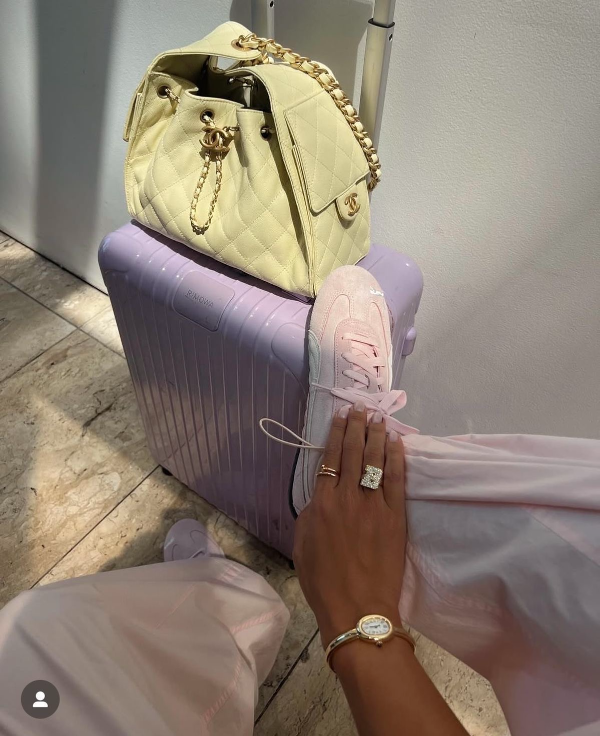 정축일주 샤르르가 제안하는 사적인 리추얼 명품백 명리학 샤넬편