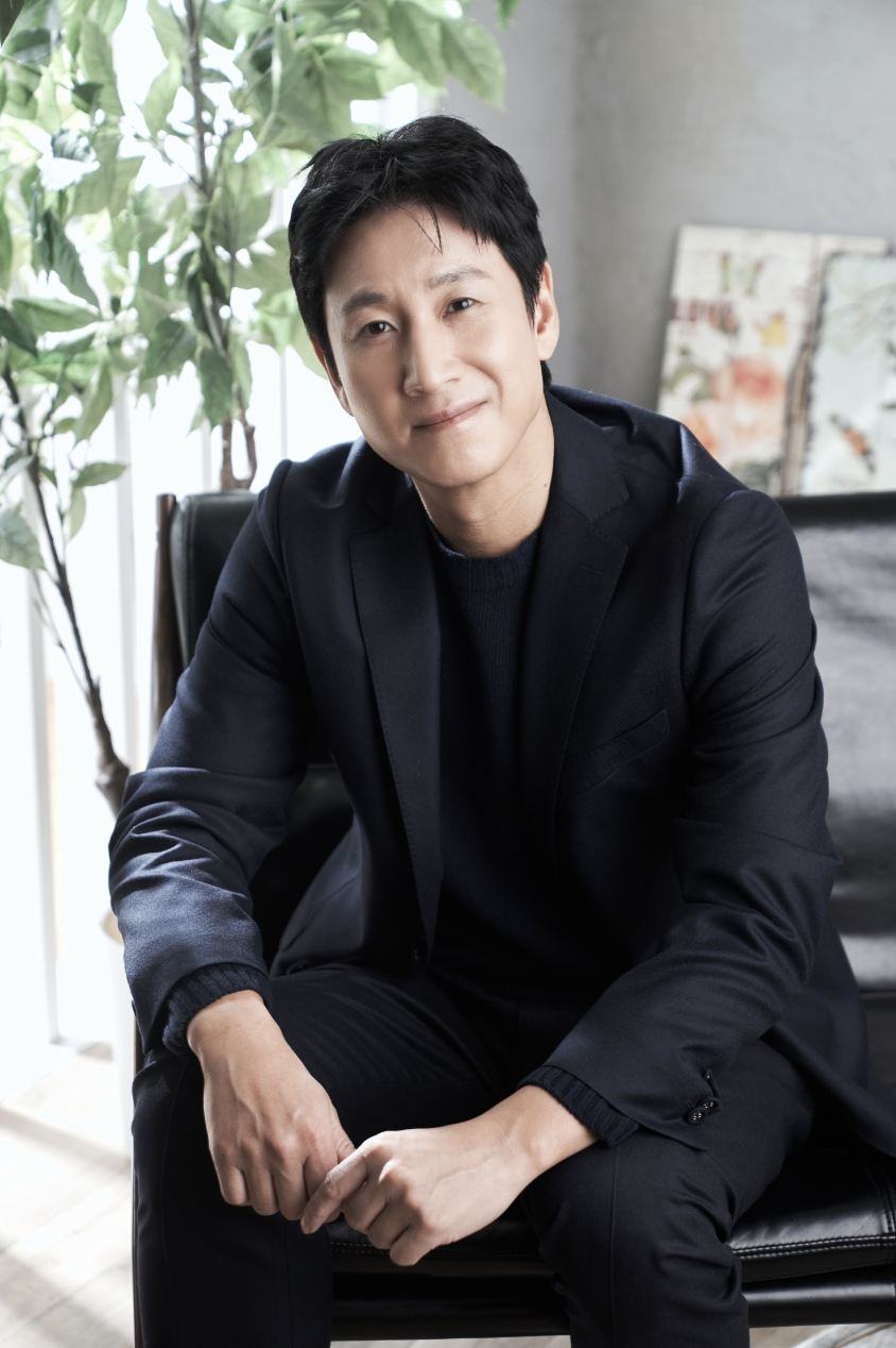 이선균1
