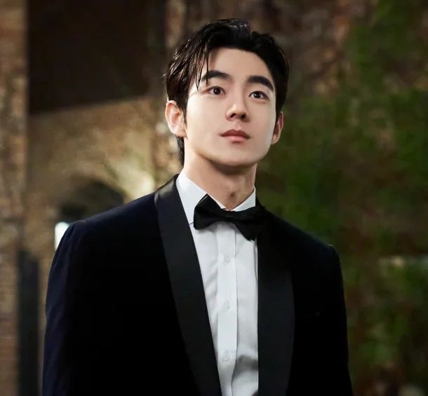 아씨두리안 등장인물 인스타