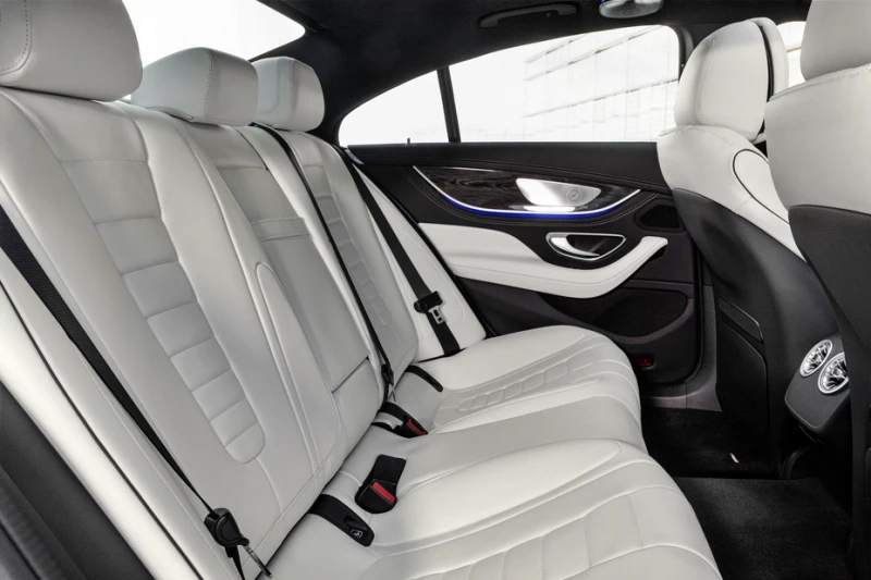 CLS 2열 실내