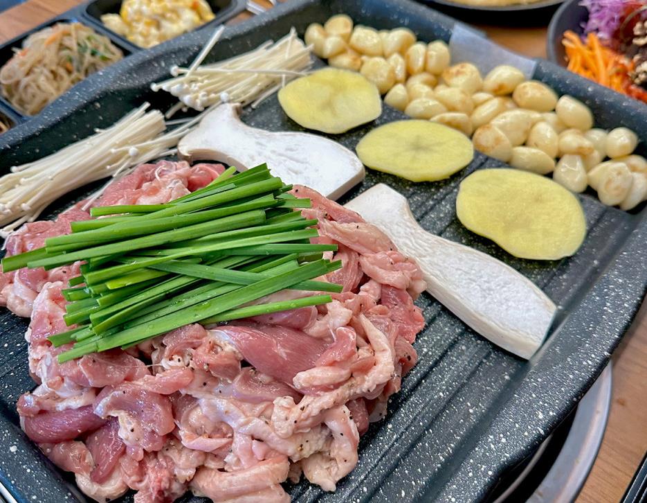 돌판위에 올린 생생정보 통마늘오리주물럭