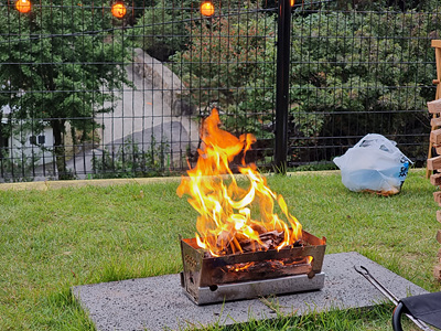 낮에사용하고_있는_화로대_사진