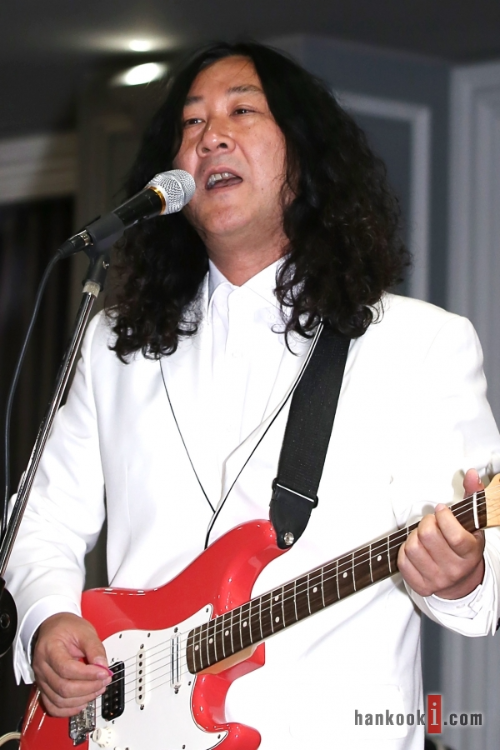 김도균 고향