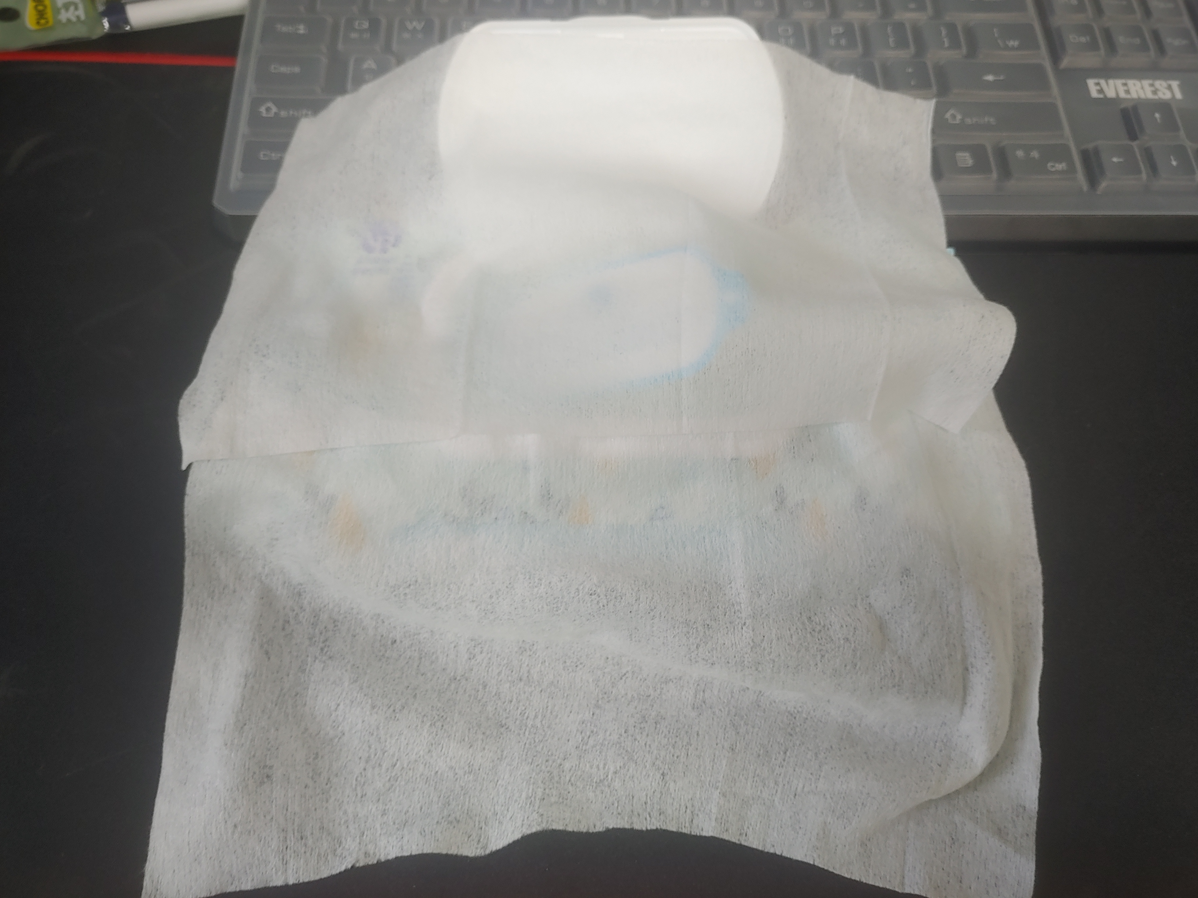 15가지 화학성분을 뺀 순수 편의점 물티슈