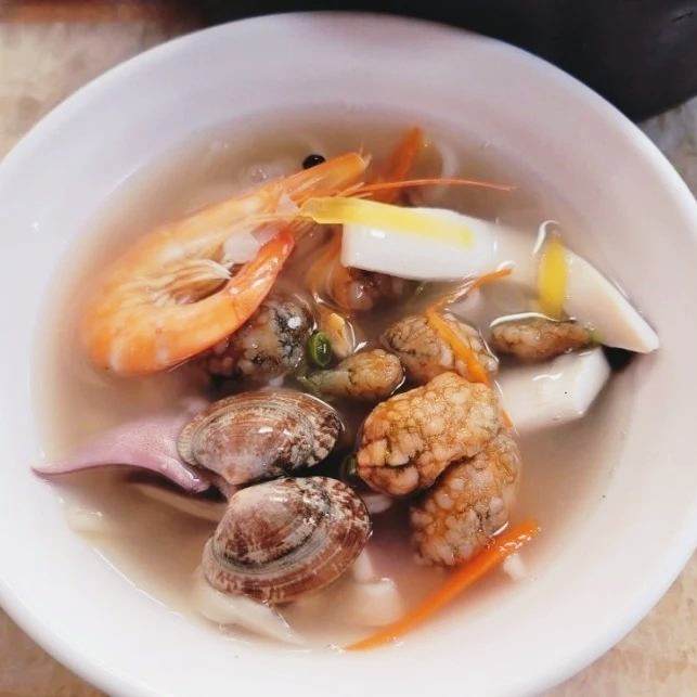 6시내고향 철원 한탄강 해물칼국수 고향정가게 고향 노포 통오징어 칼국수 맛집 오늘 방송 추천