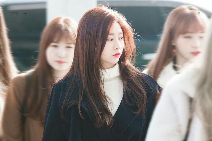 아이즈원 김민주 최애사진