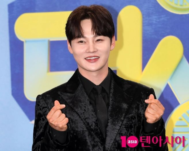 박서진 나이 프로필 가족사 출연 방송 연봉 및 현역가왕2 우승 정보 총정리