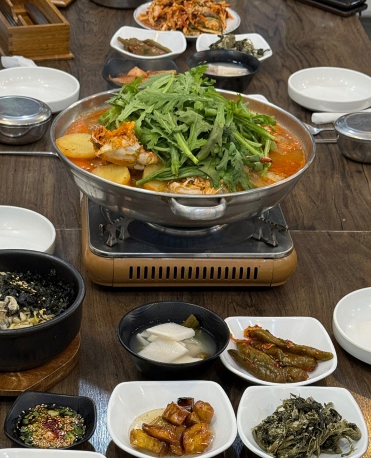 장윤정의-강화밥상-꽃게탕-서해꽃게전문