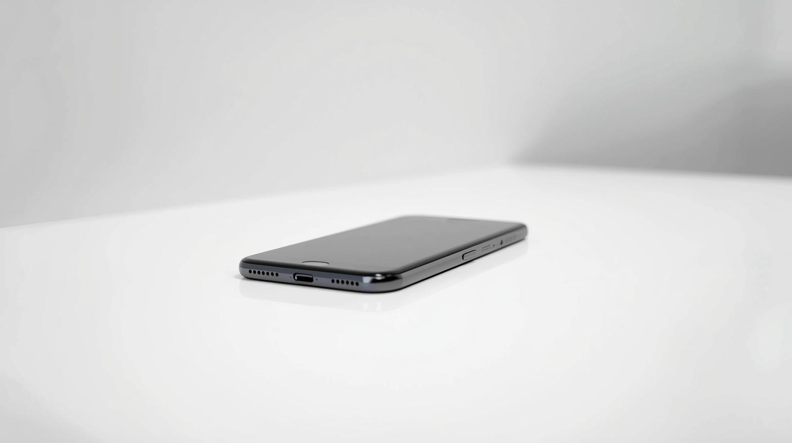 디지털 최소주의 실천법 &mdash; 꼭 필요한 것만 남기는 과정