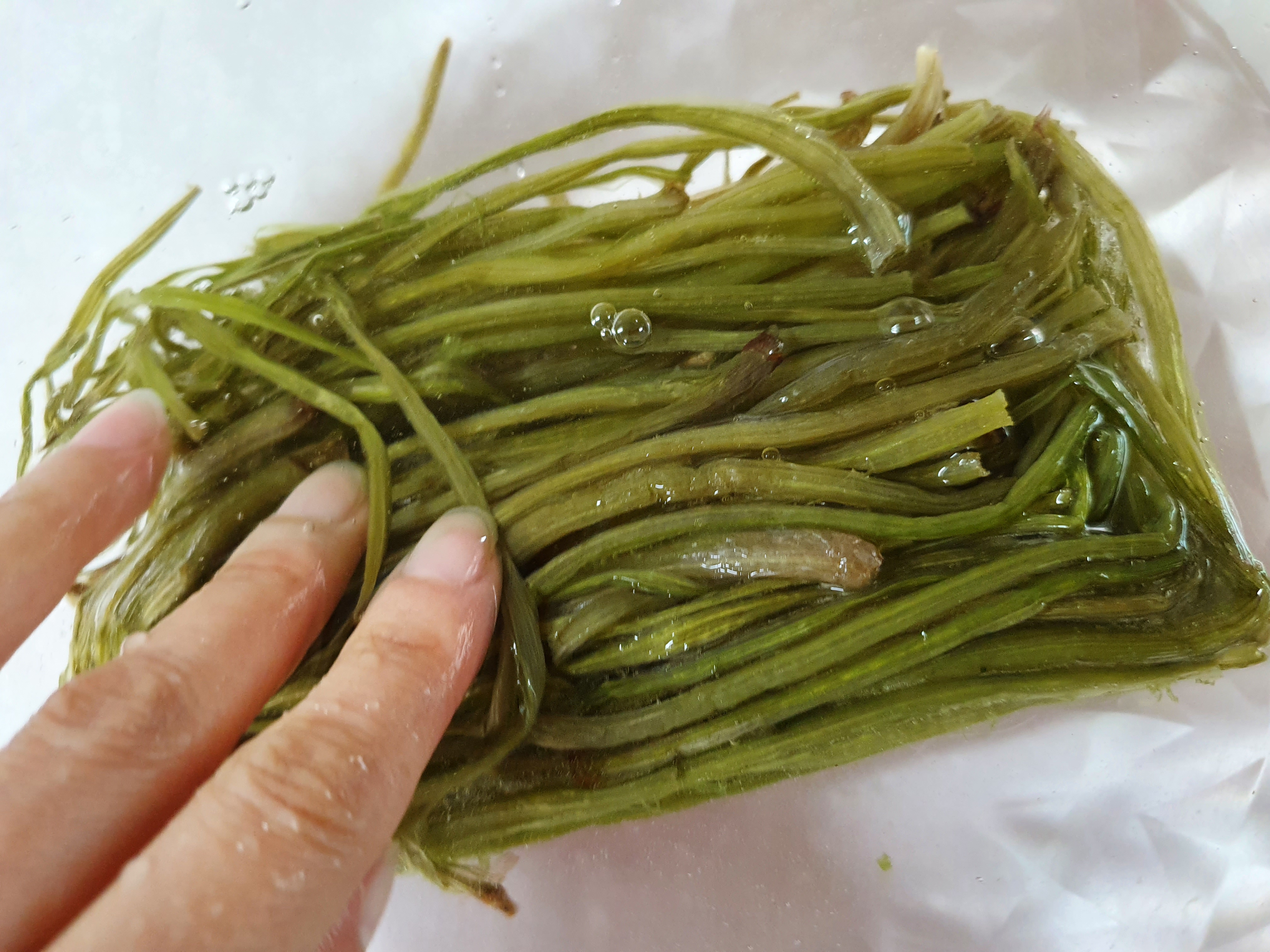 고구마순 볶음, 부드럽게 볶는법 고구마순 손질법