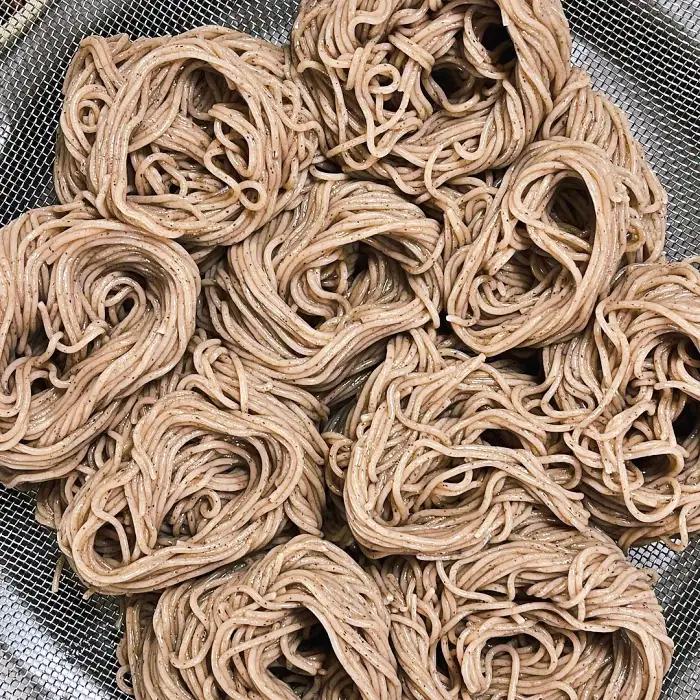 토요일은 밥이좋아 토밥좋아 강원 평창 고명 조합해 먹는 공이 메밀국수 맛집