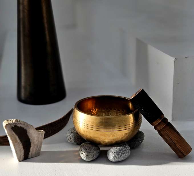 마음 치유 이세힐 싱잉볼로 명상과 요가 효과 극대화하기