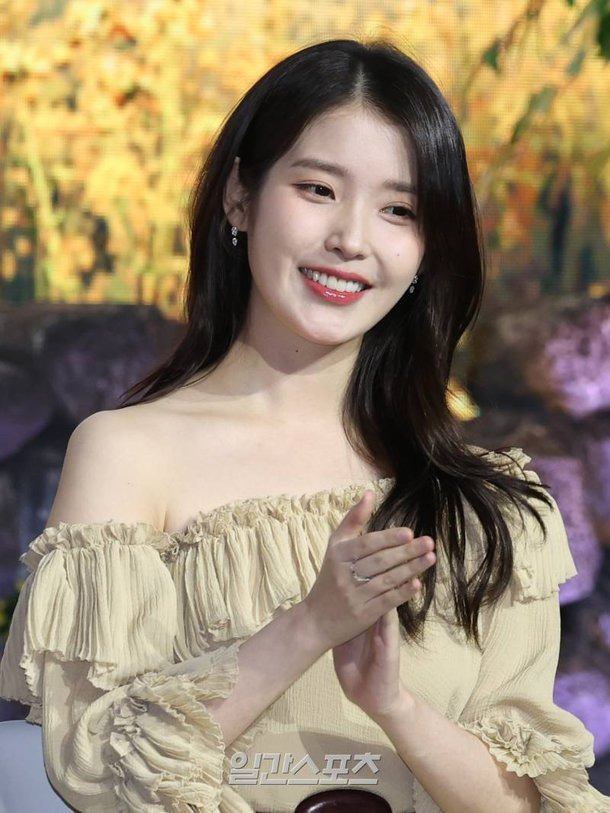 폭삭 속았수다 아이유 연기 아이유, 새로운 도전의 시작