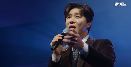 세월 베고 길게 누운 구름 한 조각 - 진해성