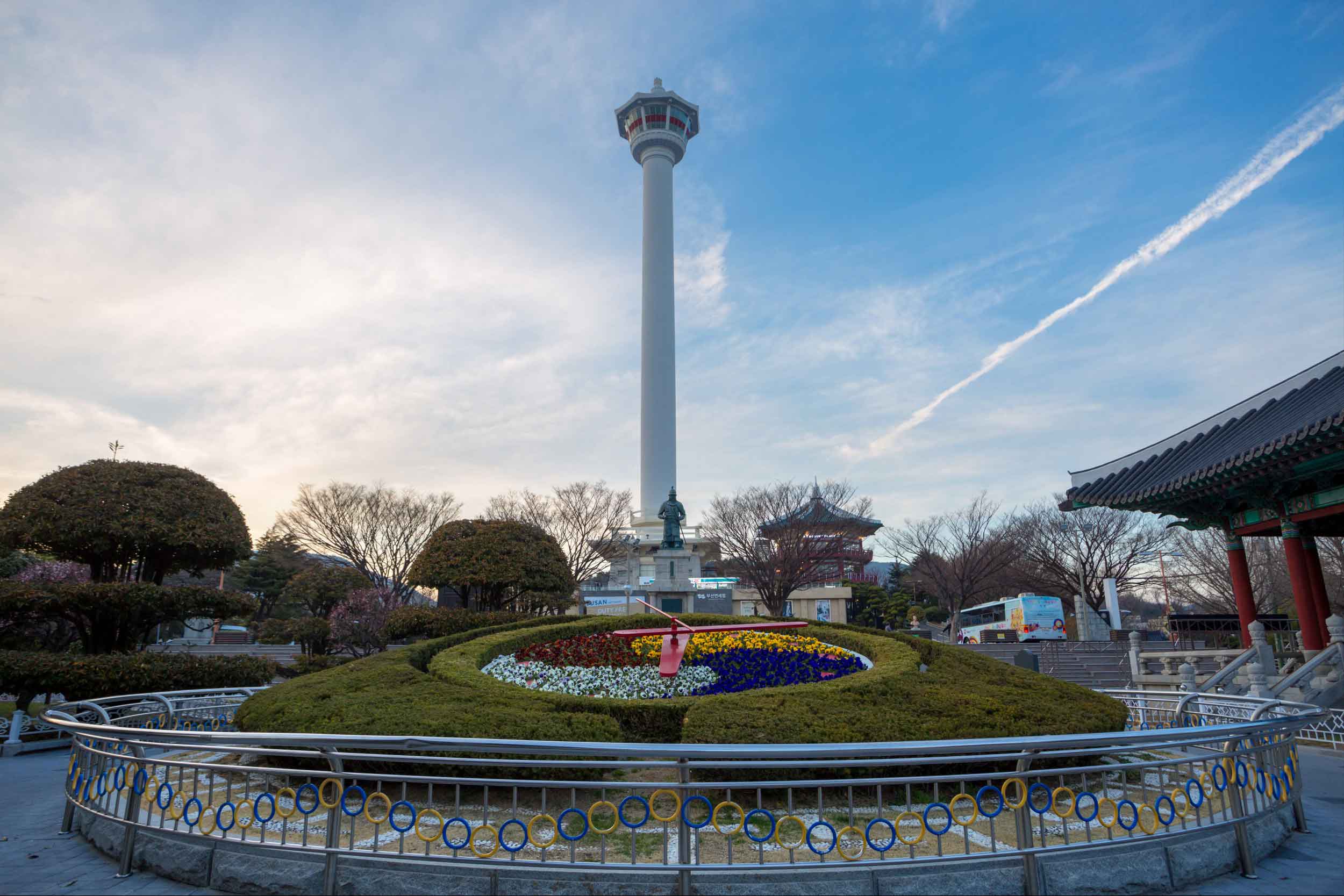 부산타워(현 다이아몬드 타워)