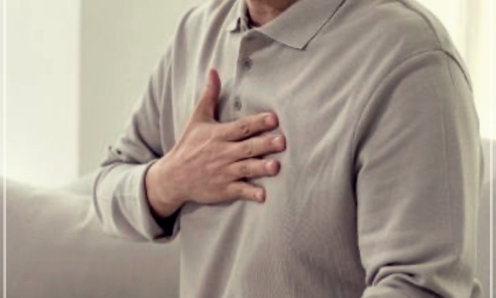 식사 후 바로 누우면 몸에 어떤 변화가?