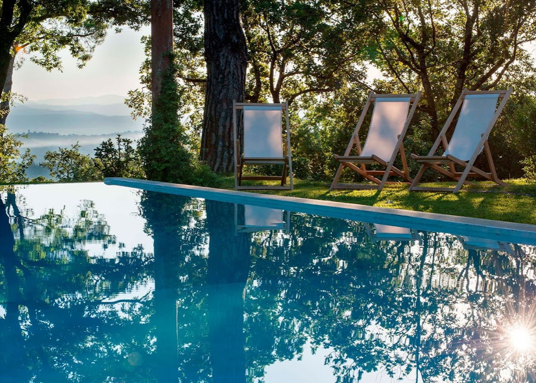 하트페어링 촬영 숙소 수영장