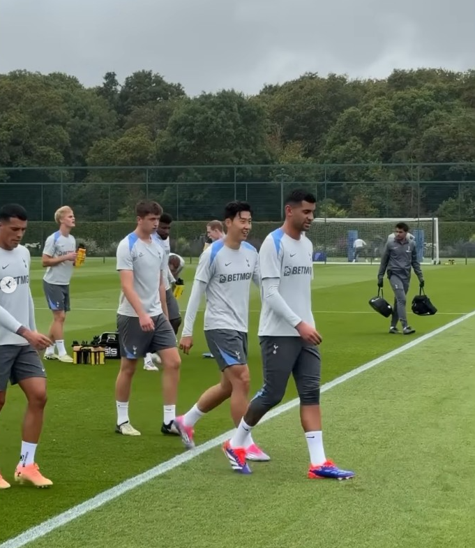 토트넘 뮌헨 런던 중계