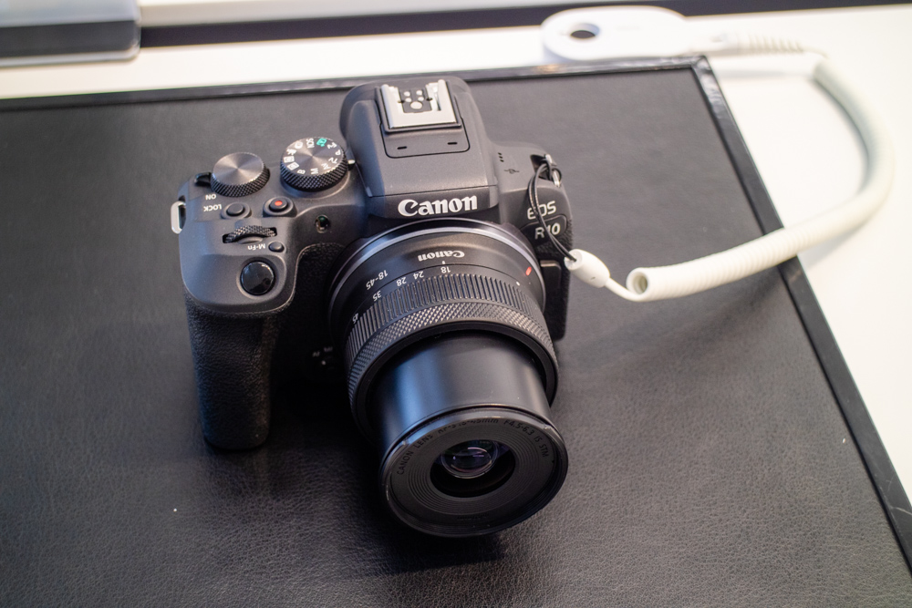 캐논 R10 번들렌즈킷