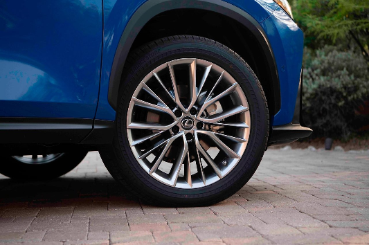 2024년 렉서스 NX 하이브리드 외부디자인