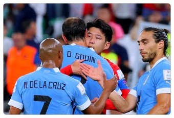 손흥민 안와골절 마스크