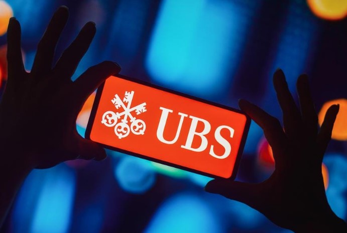 UBS 크레디트스위스 CS 인수 소식 및 스위스 최대규모 UBS 은행 알아보기