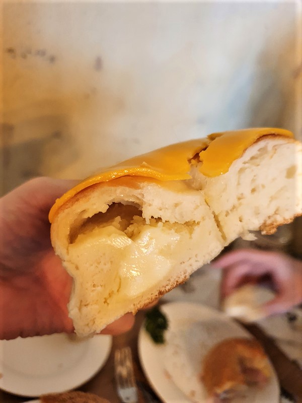 감자치즈-베이글-단면