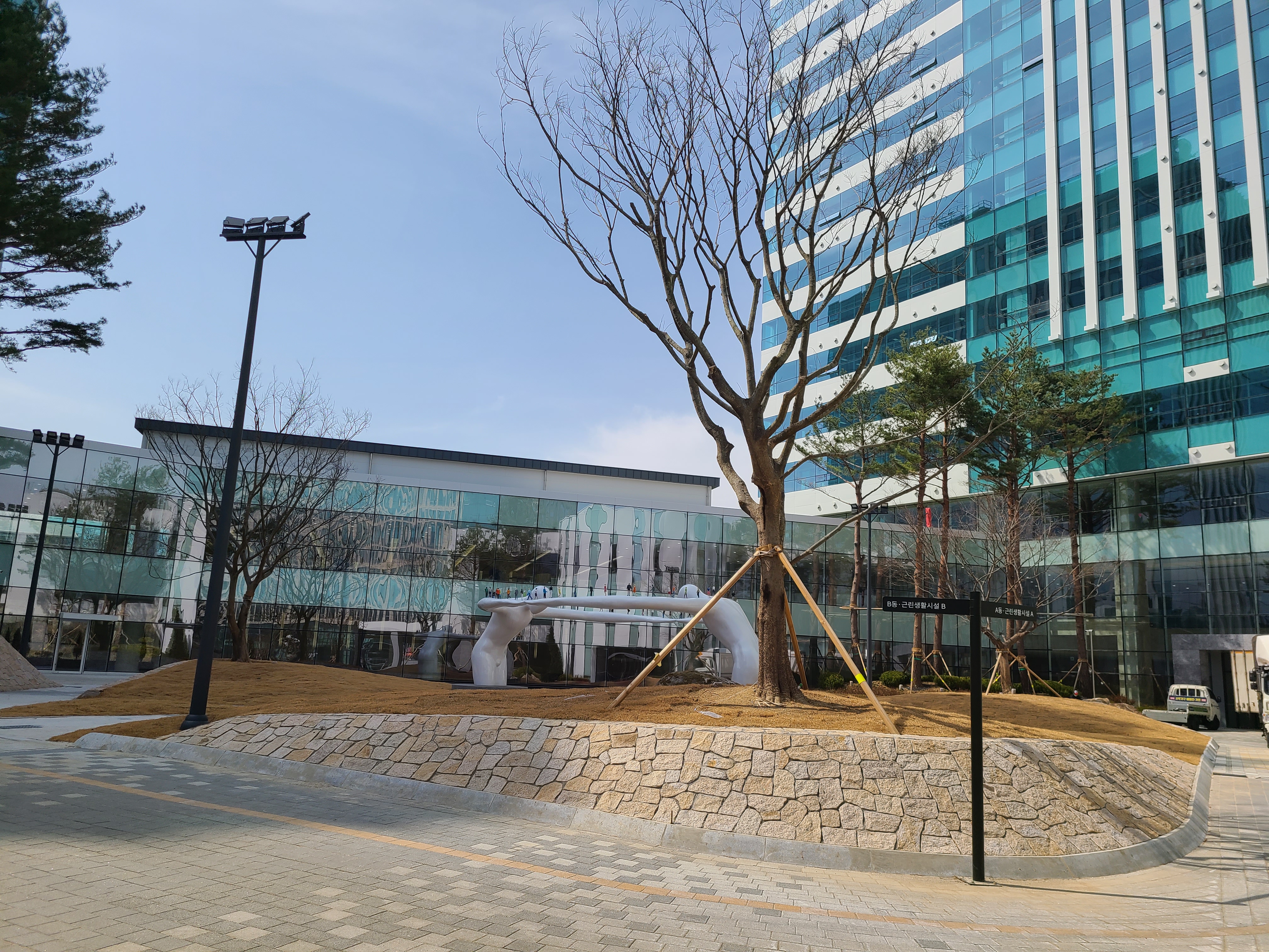 디테크타워 외관 및 주변환경4