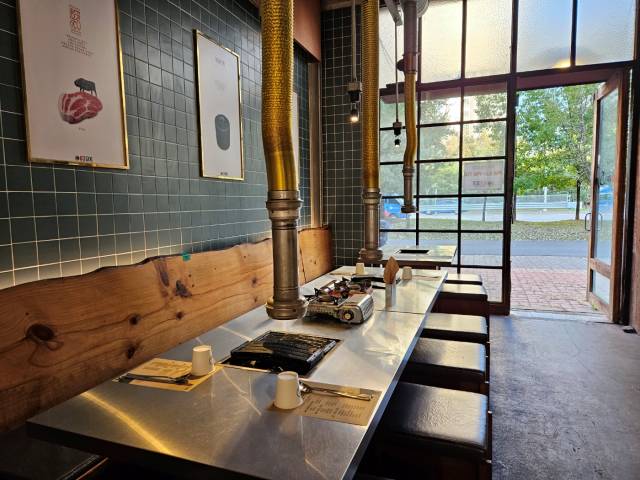 김포 83돼지 내부