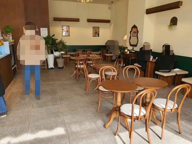 망원동티라미수 충북혁신도시점 내부공간