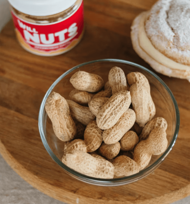 매일 땅콩 한 줌: 동안을 위한 식단 가이드